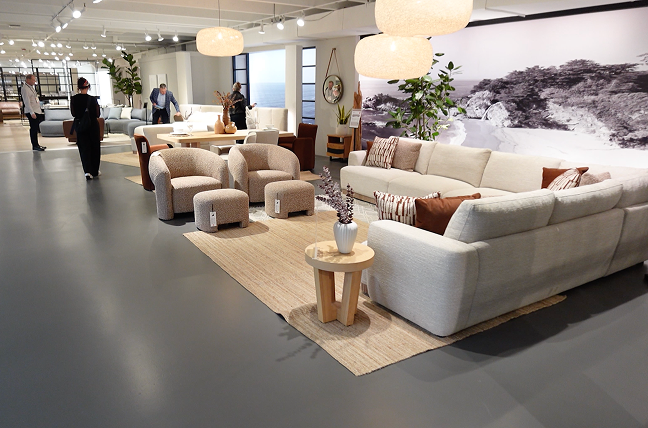 HIGH POINT SHOWROOM