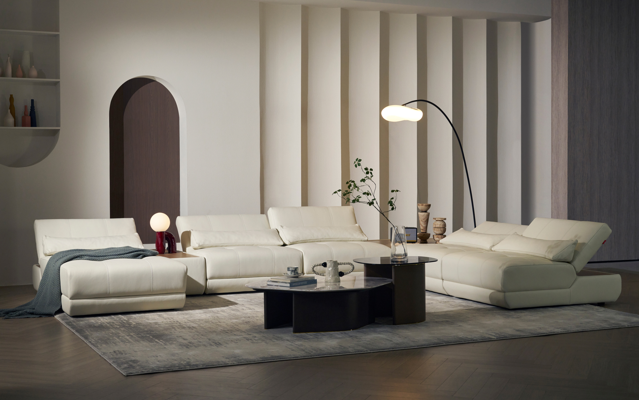 confy white couch 